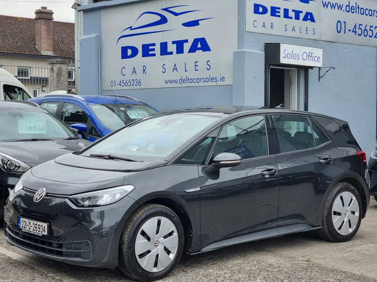 2022 VOLKSWAGEN ID3 LIFE Pro Performance 58 Kwh - Image 1