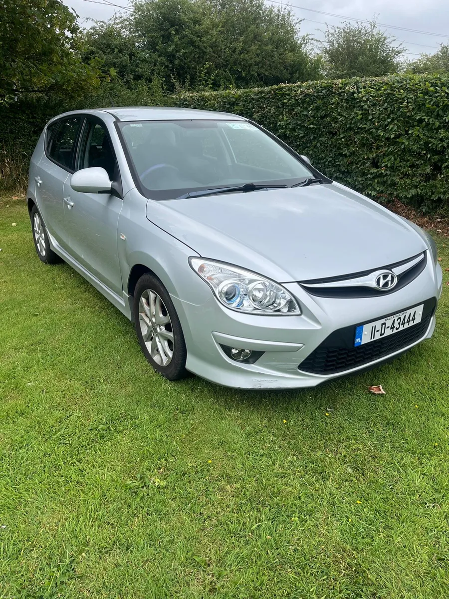 Car - Image 1