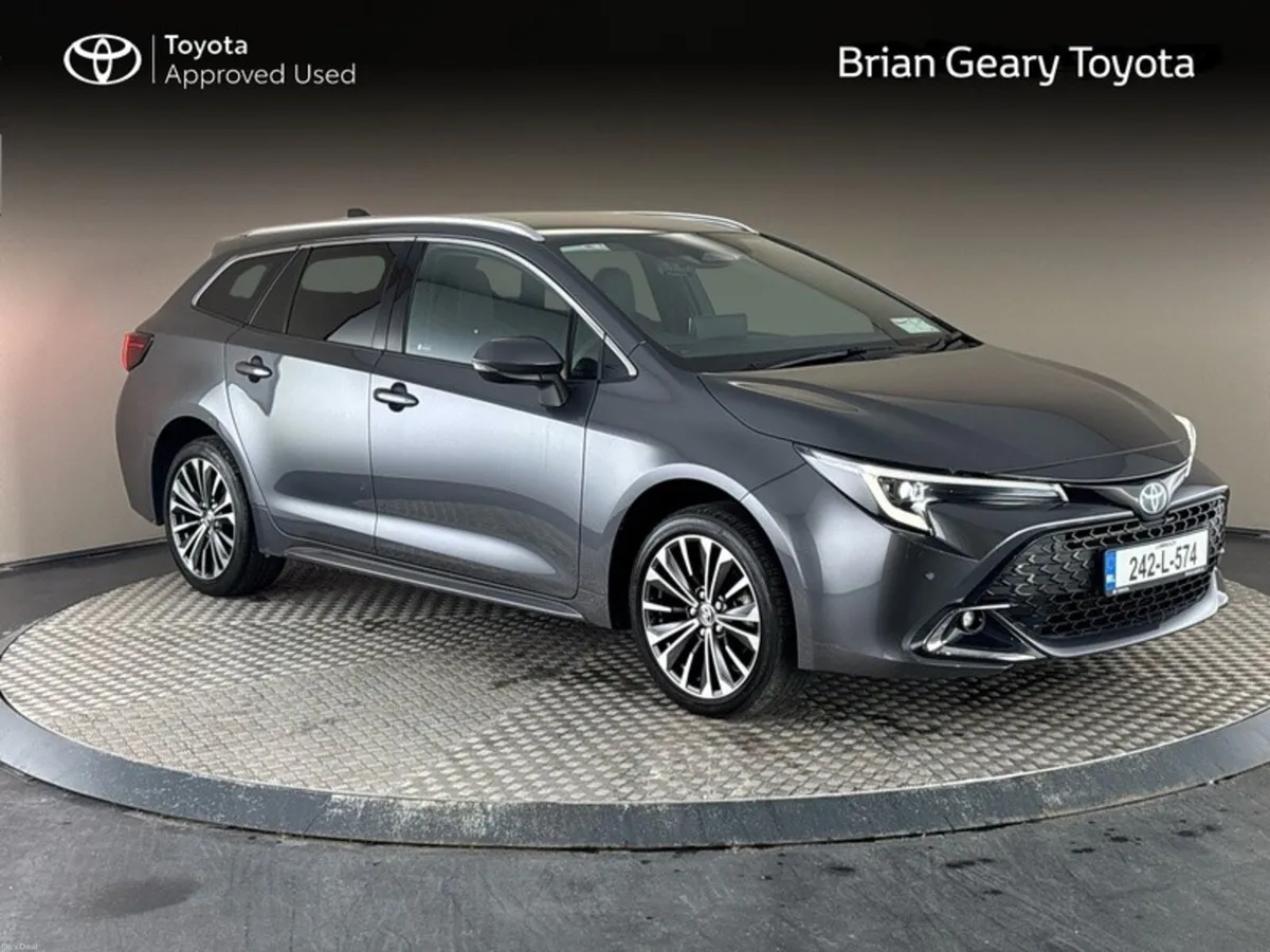 Toyota Corolla COROLLA HYB SOL T/S - Image 1