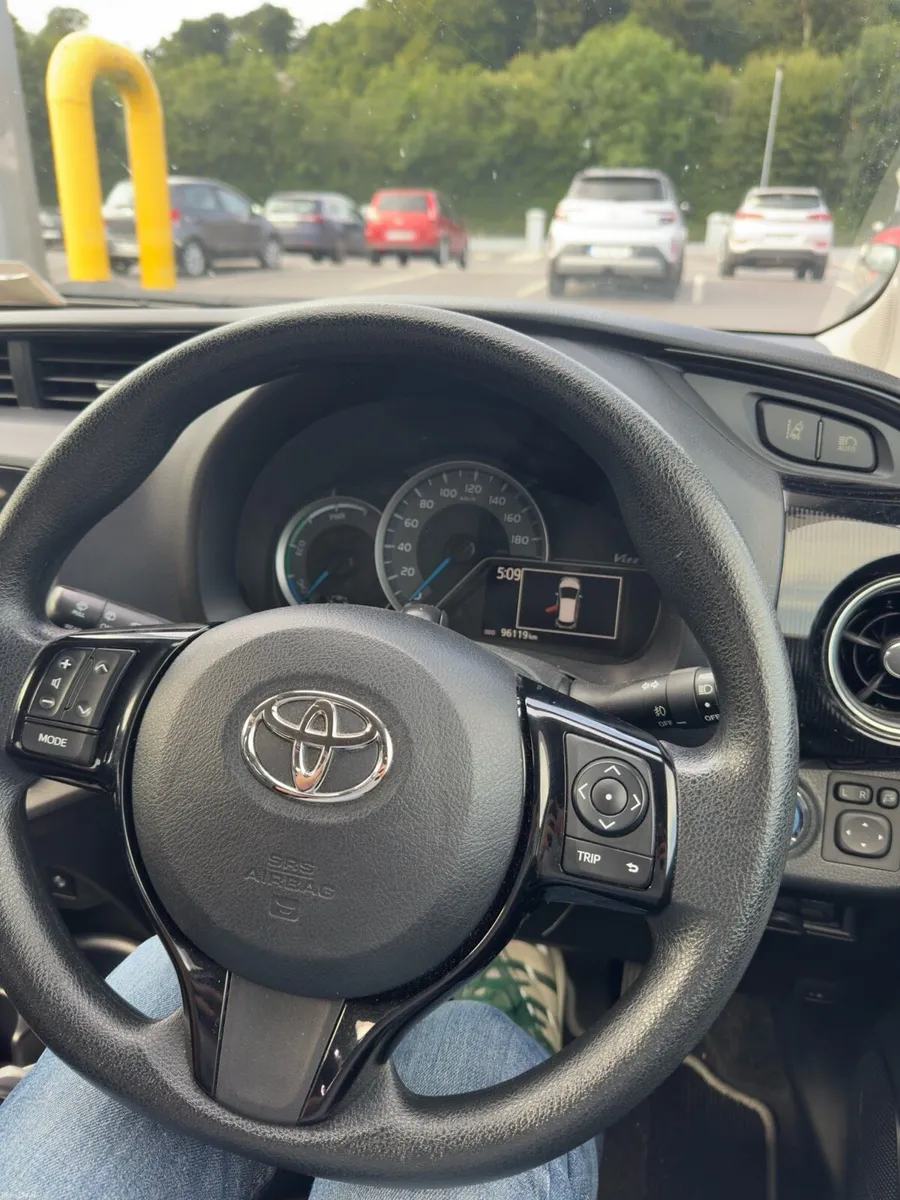 Toyota Vitz 1.5L hybrid - Image 3