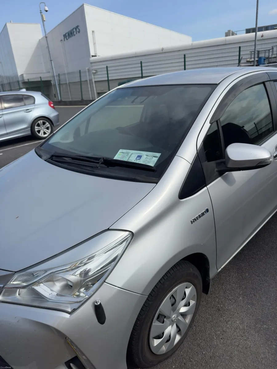 Toyota Vitz 1.5L hybrid - Image 5