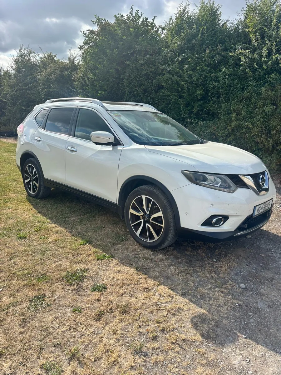 Nissan xtrail tekna 7 seater - Image 2