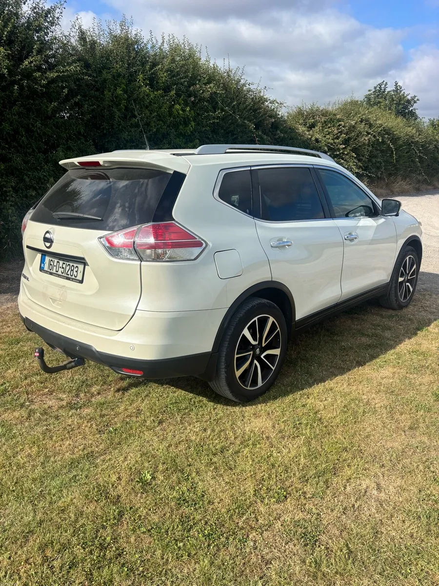 Nissan xtrail tekna 7 seater - Image 3
