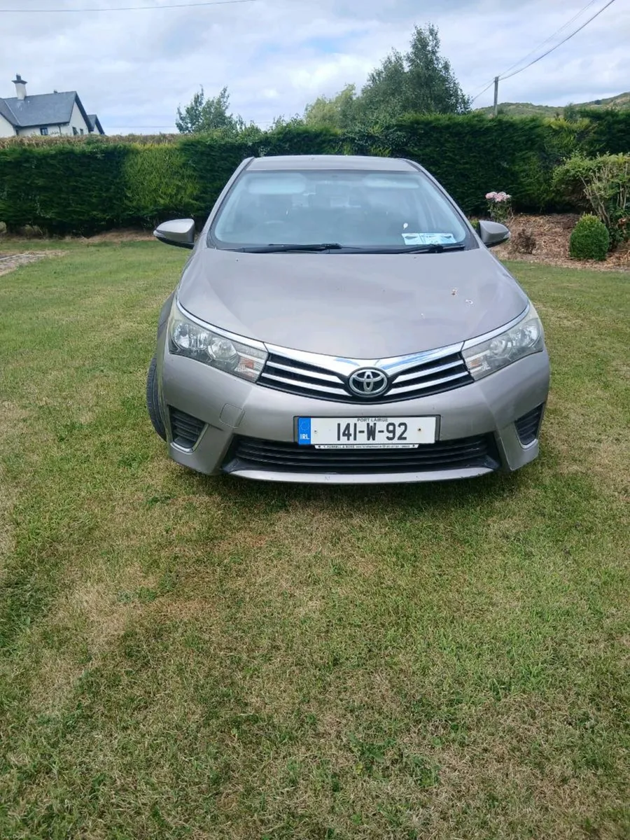Toyota Corolla  Aura 2014 - Image 4