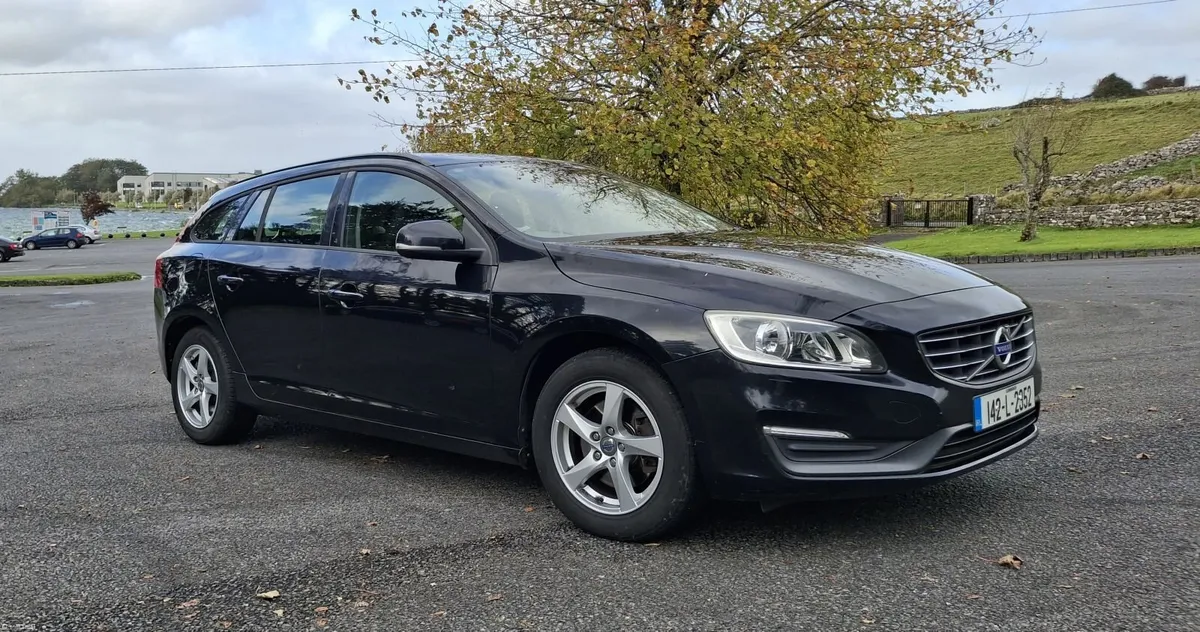 Volvo V60 2014 - Image 1