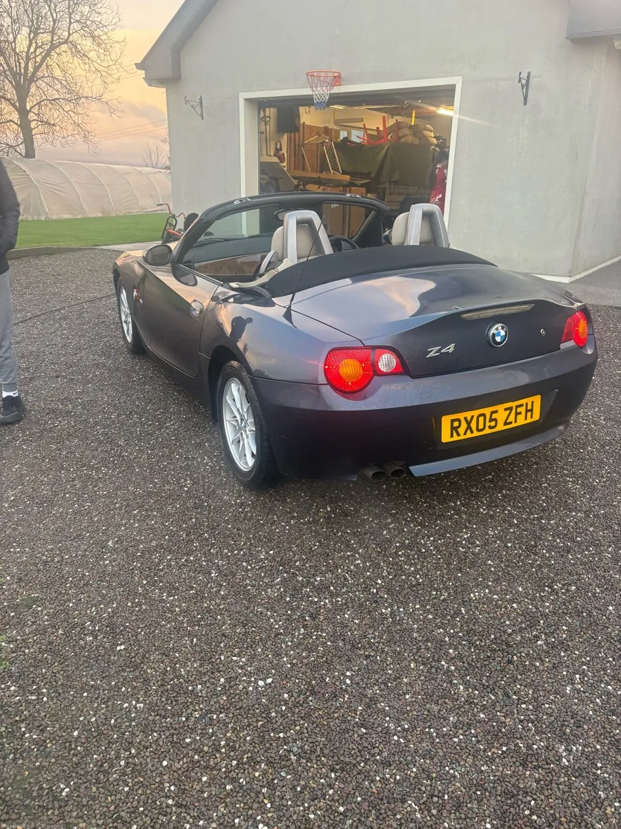 BMW z4 - Image 1