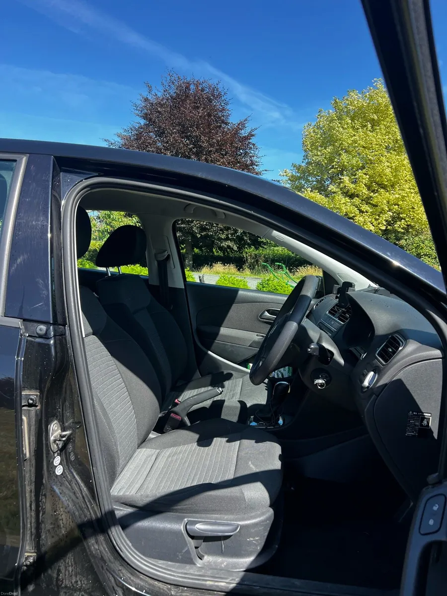 2012 Volkswagen Polo 1.2 Petrol automatic - Image 3