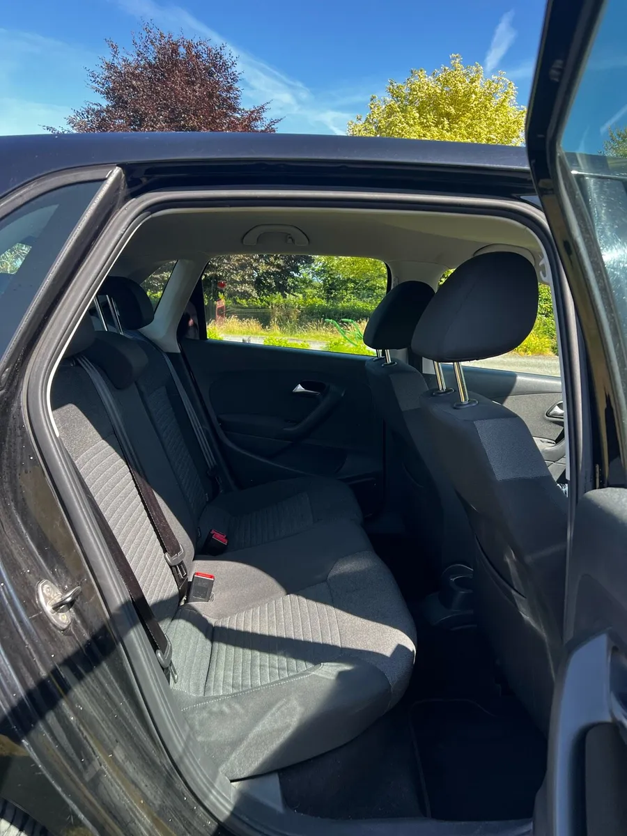 2012 Volkswagen Polo 1.2 Petrol automatic - Image 5