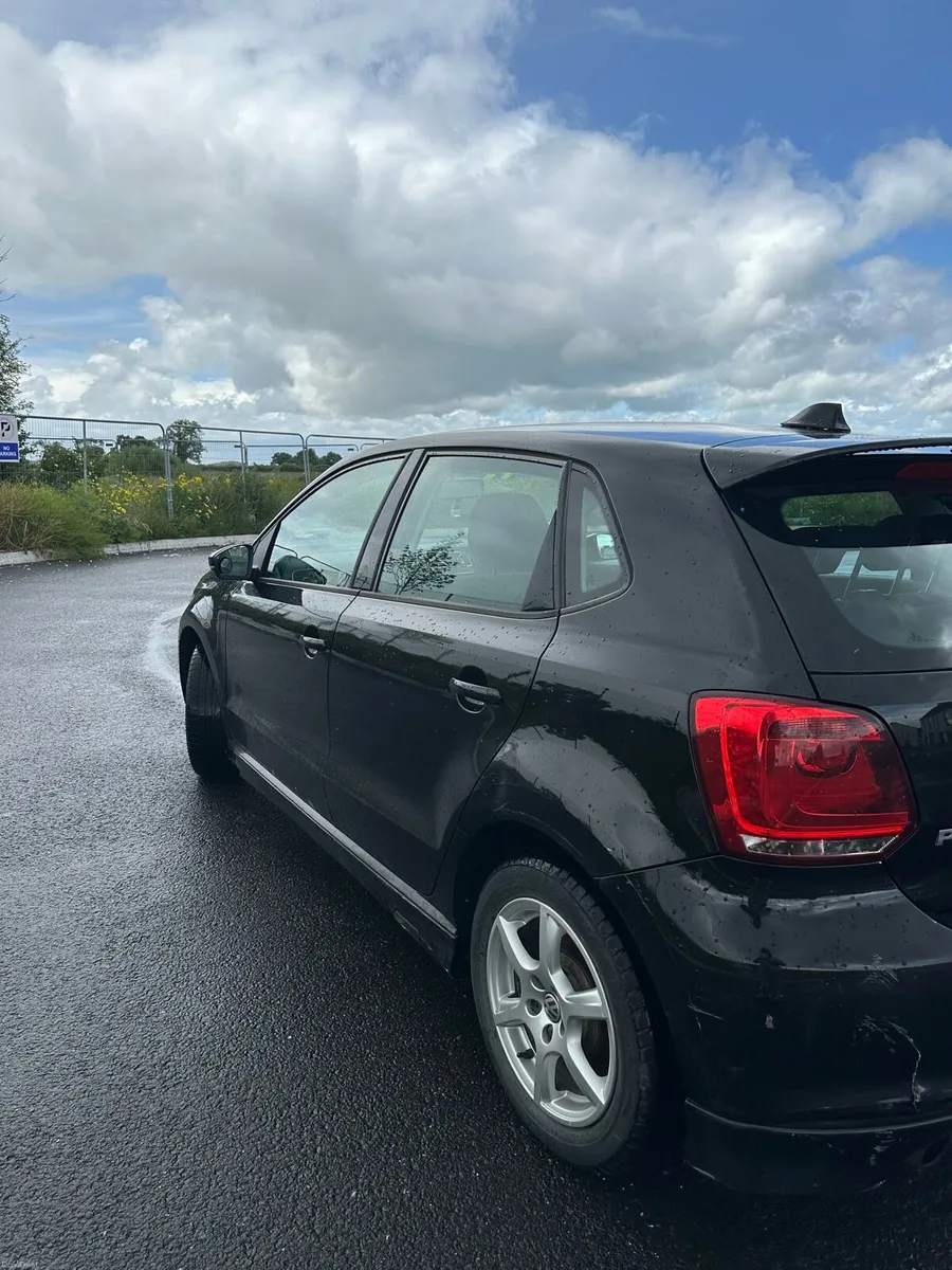 Volkswagen Polo 2010 - Image 4