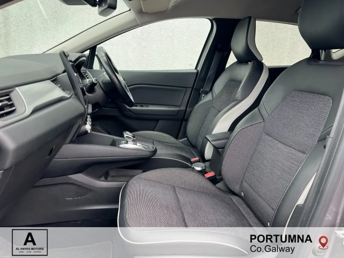 Renault Captur E-TECH Plug-in Hybrid 160 Auto S-Ed - Image 4
