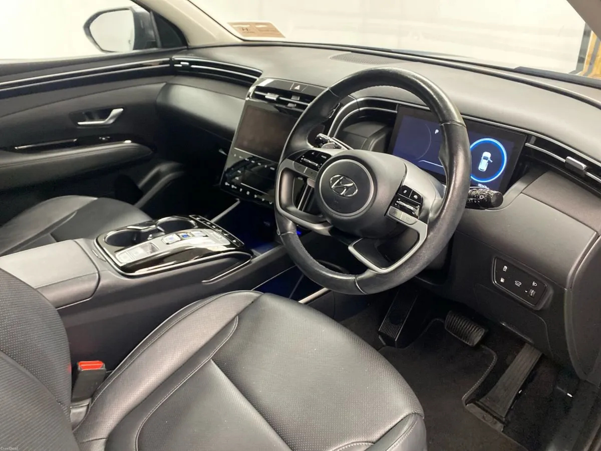 Hyundai Tucson 4WD Executive Plus PHEV Auto 2 Tone - Image 6