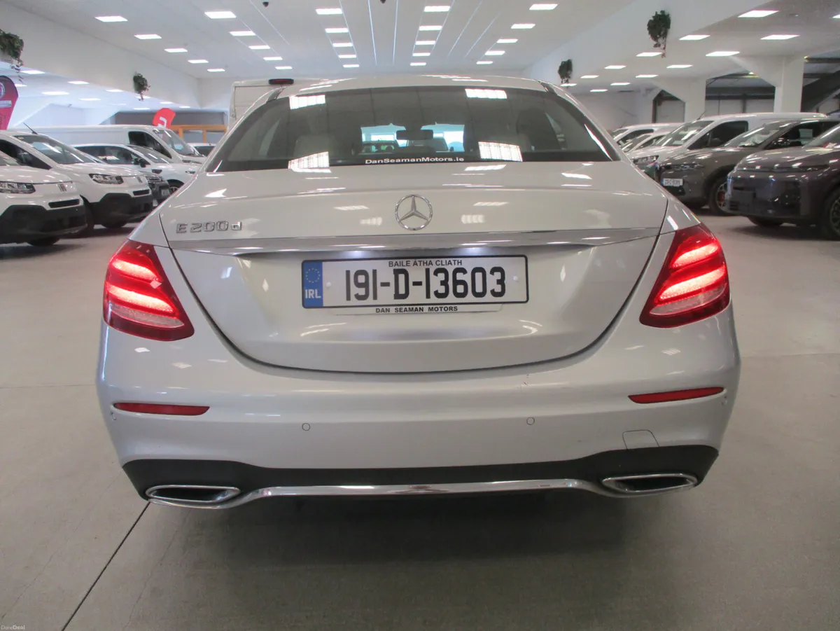 Mercedes-Benz E-Class 2.0 DSL AVANTGARDE AUTO 2019 - Image 6