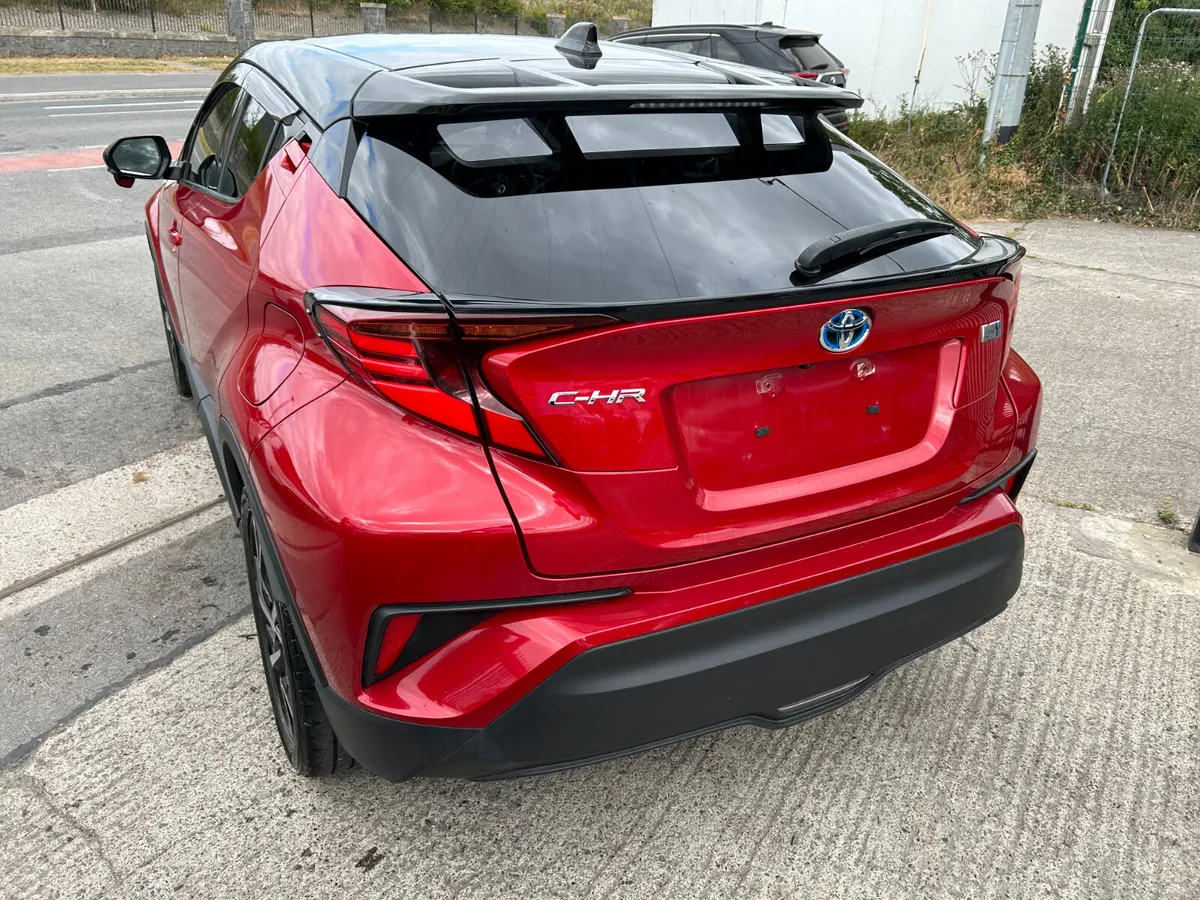 TOYOTA CHR 2020, 1.8 HYBRID AUTO LOW KM HIGH SPEC - Image 6