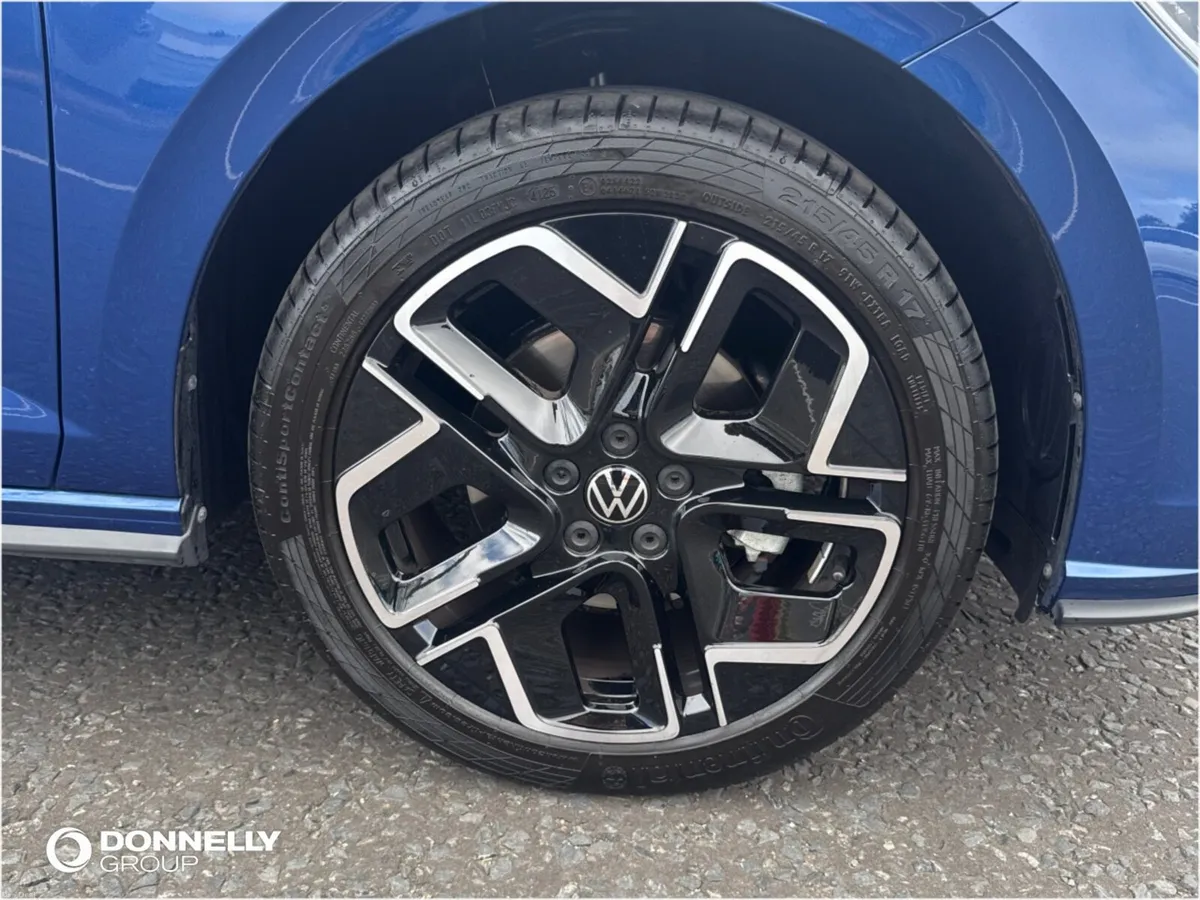 Volkswagen Polo Hatchback R-Line - Image 5