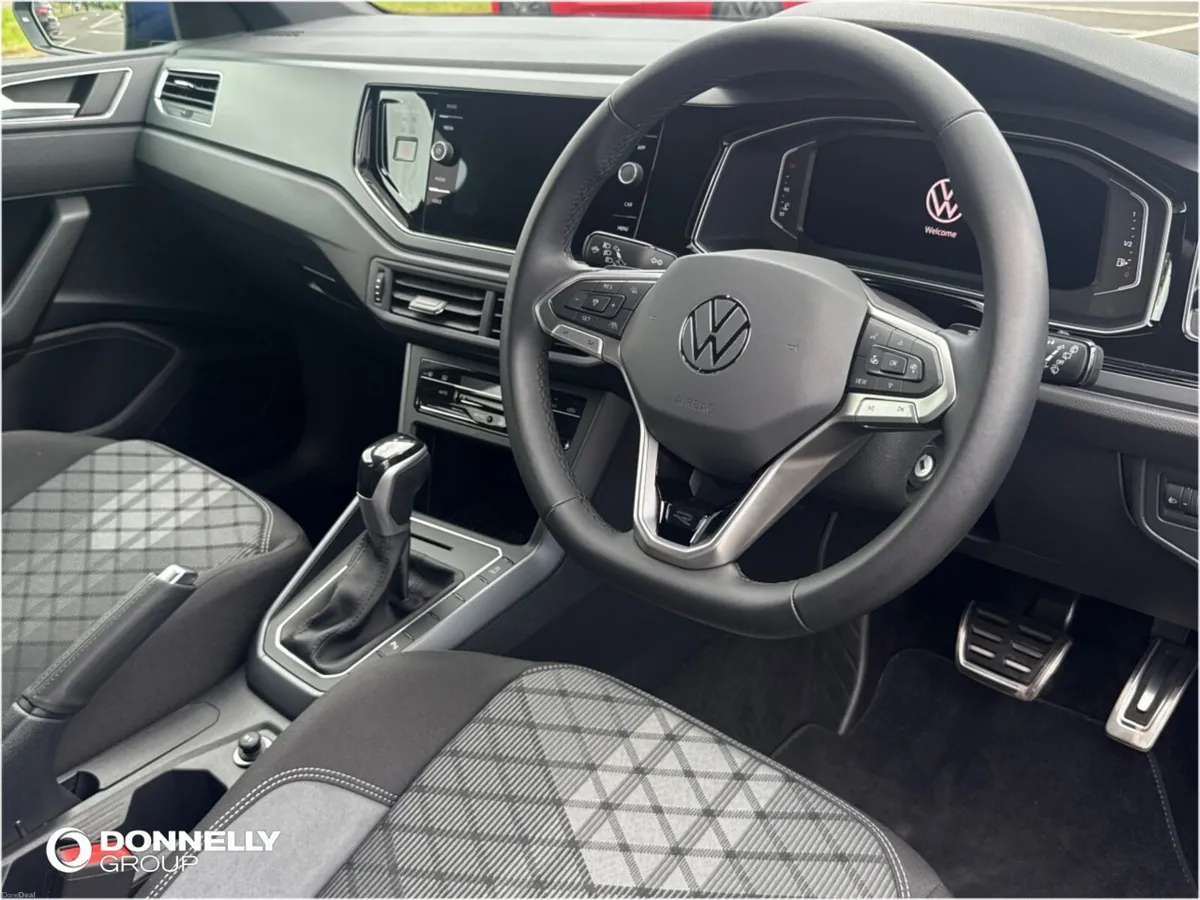 Volkswagen Polo Hatchback R-Line - Image 6
