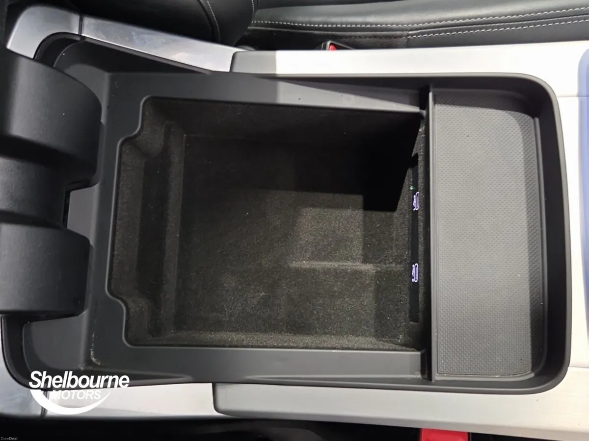 Audi Q7 TDI QUATTRO S LINE MHEV - Image 6