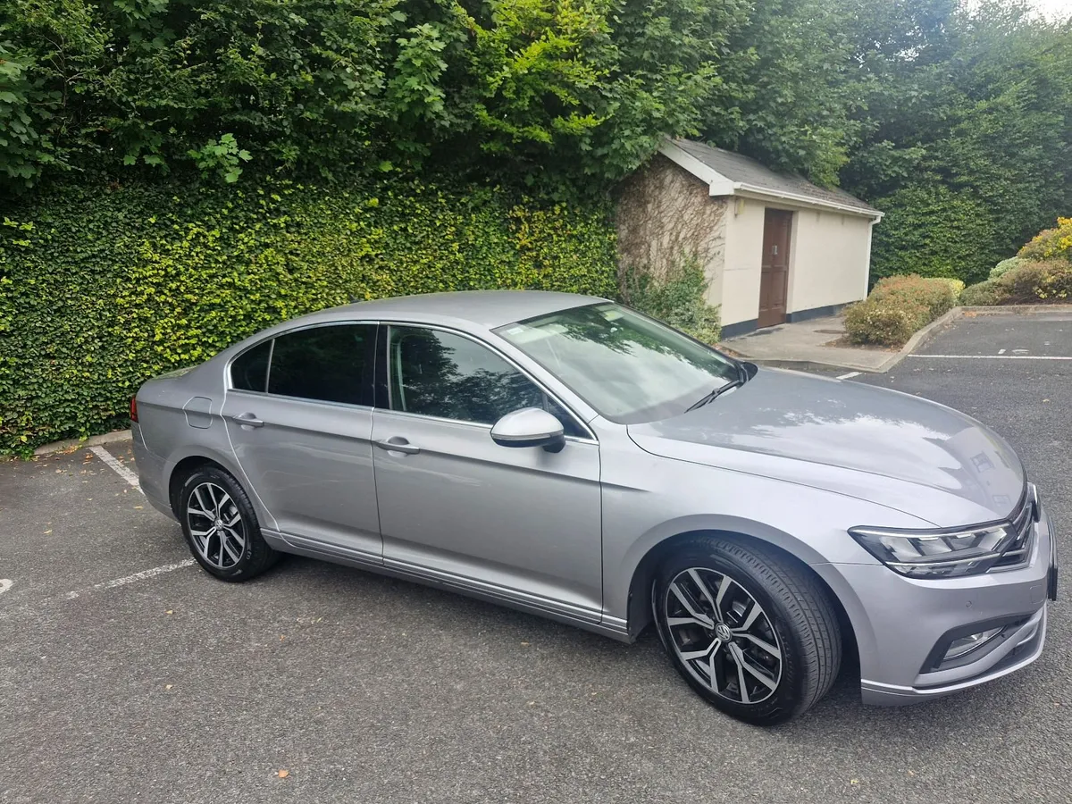 Volkswagen Passat 2020 - Image 1