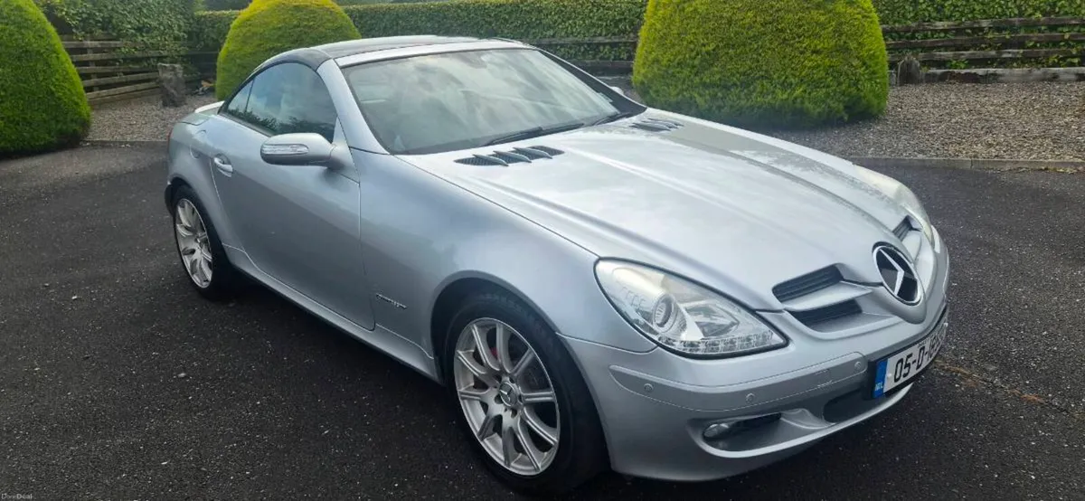 Mercedes slk 200 convertible hard top - Image 1