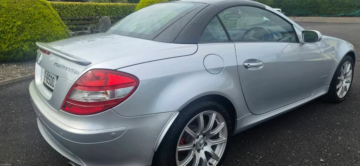 Mercedes slk 200 convertible hard top - Image 3