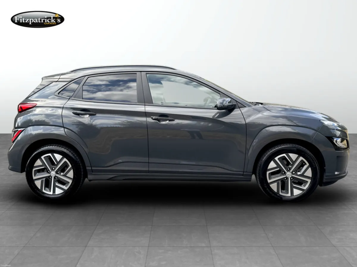 KONA EV Premium 64kwh Long Range 485km's -2023 - Image 2