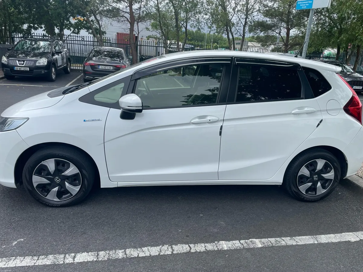 HONDA FIT HYBRID 2019 MODEL - Image 4