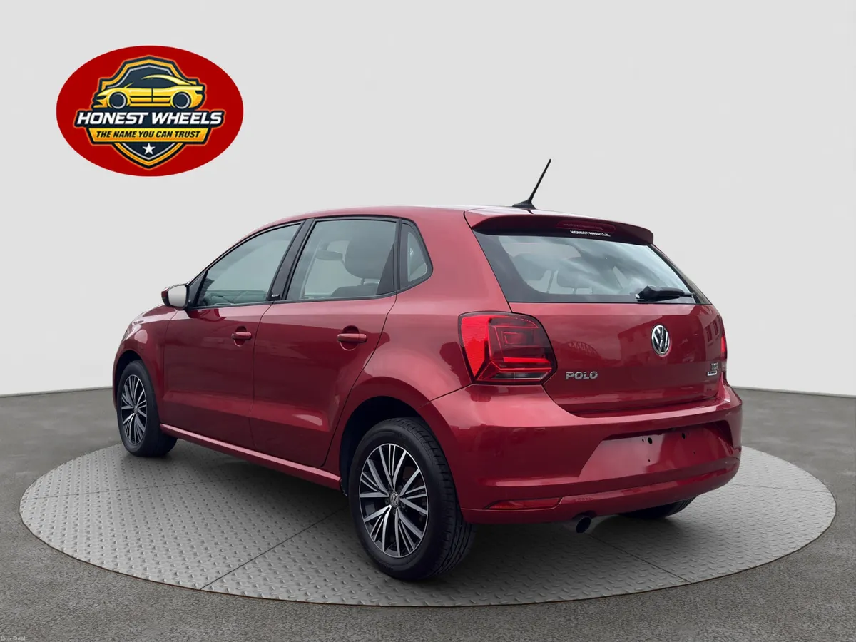 2016 VOLKSWAGEN POLO 1.2 PETROL AUTOMATIC - Image 5