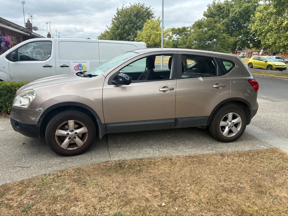 Nissan Qashqai 2008 - Image 4