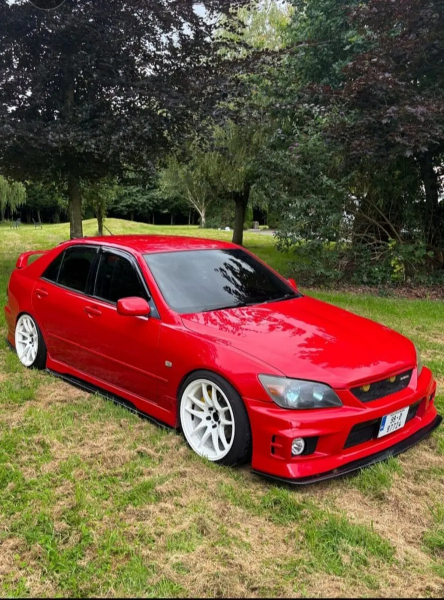 Toyota Altezza - Image 1