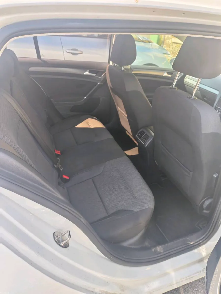 Volkswagen Golf - Image 3