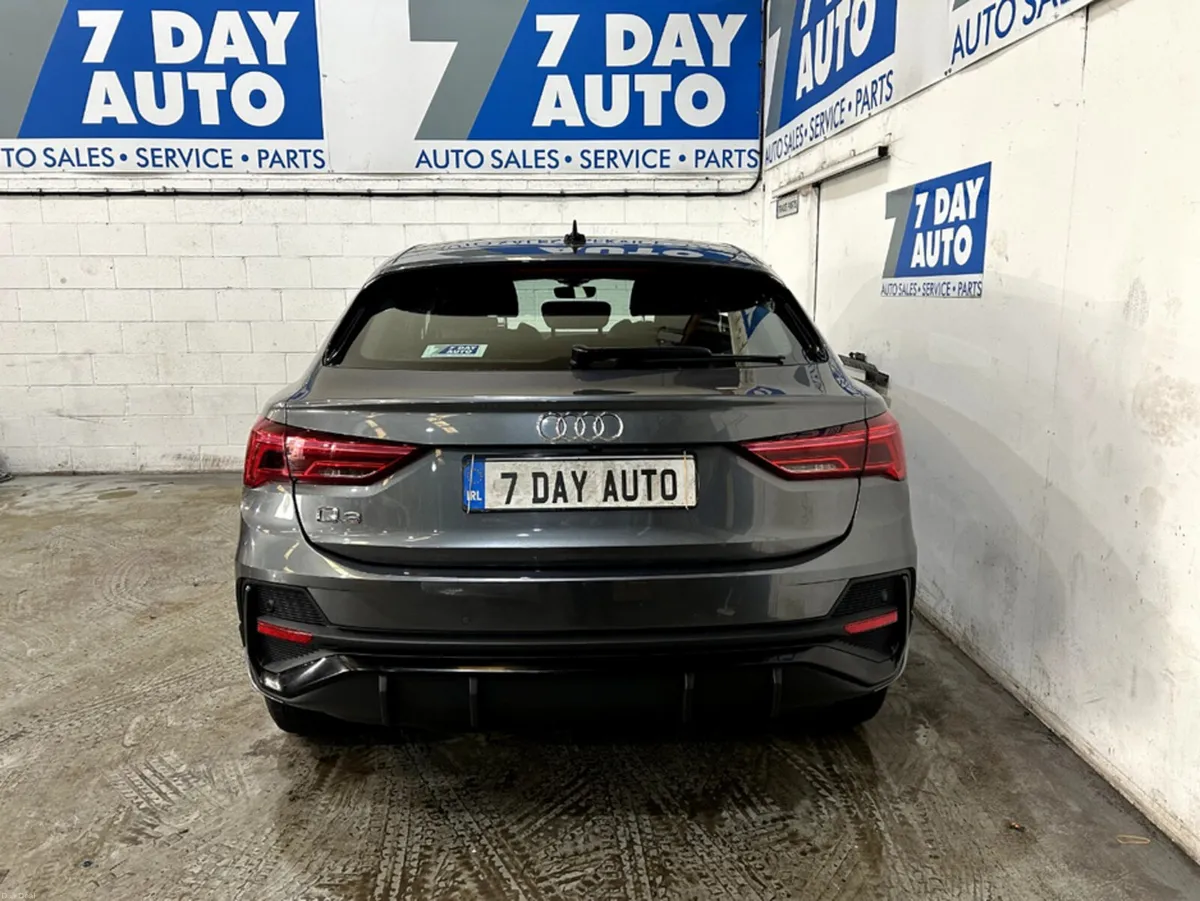 Audi Q3 S LINE SPORTBACK E- TFSI S LINE - Image 6