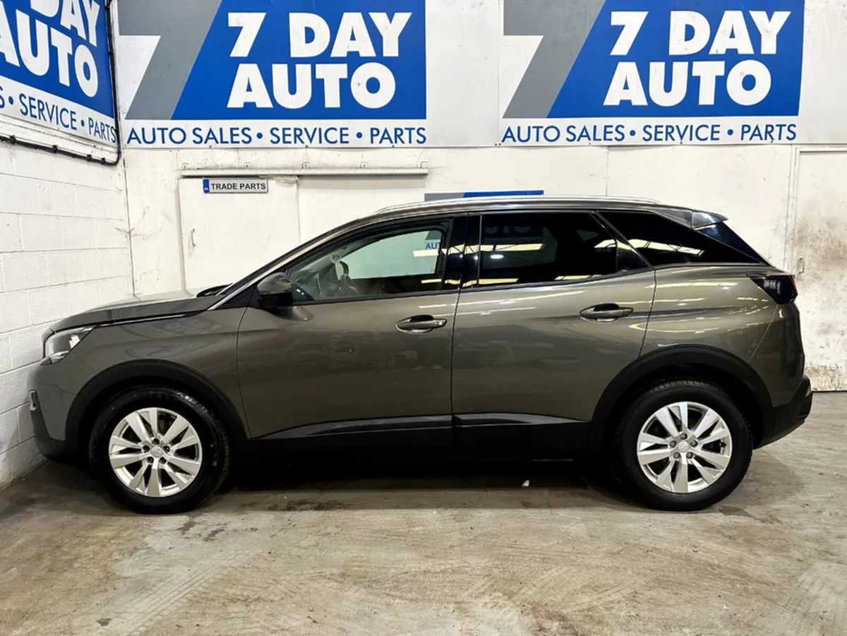 Peugeot 3008 ACTIVE 1.2 130 6.2 4DR - Image 4
