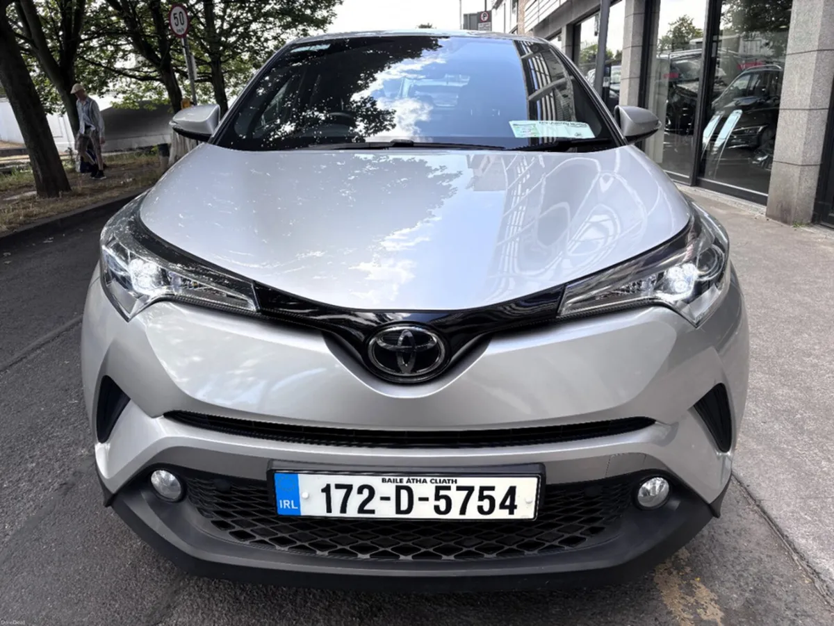 Toyota C-HR 1.2T LUNA 5DR - Image 3