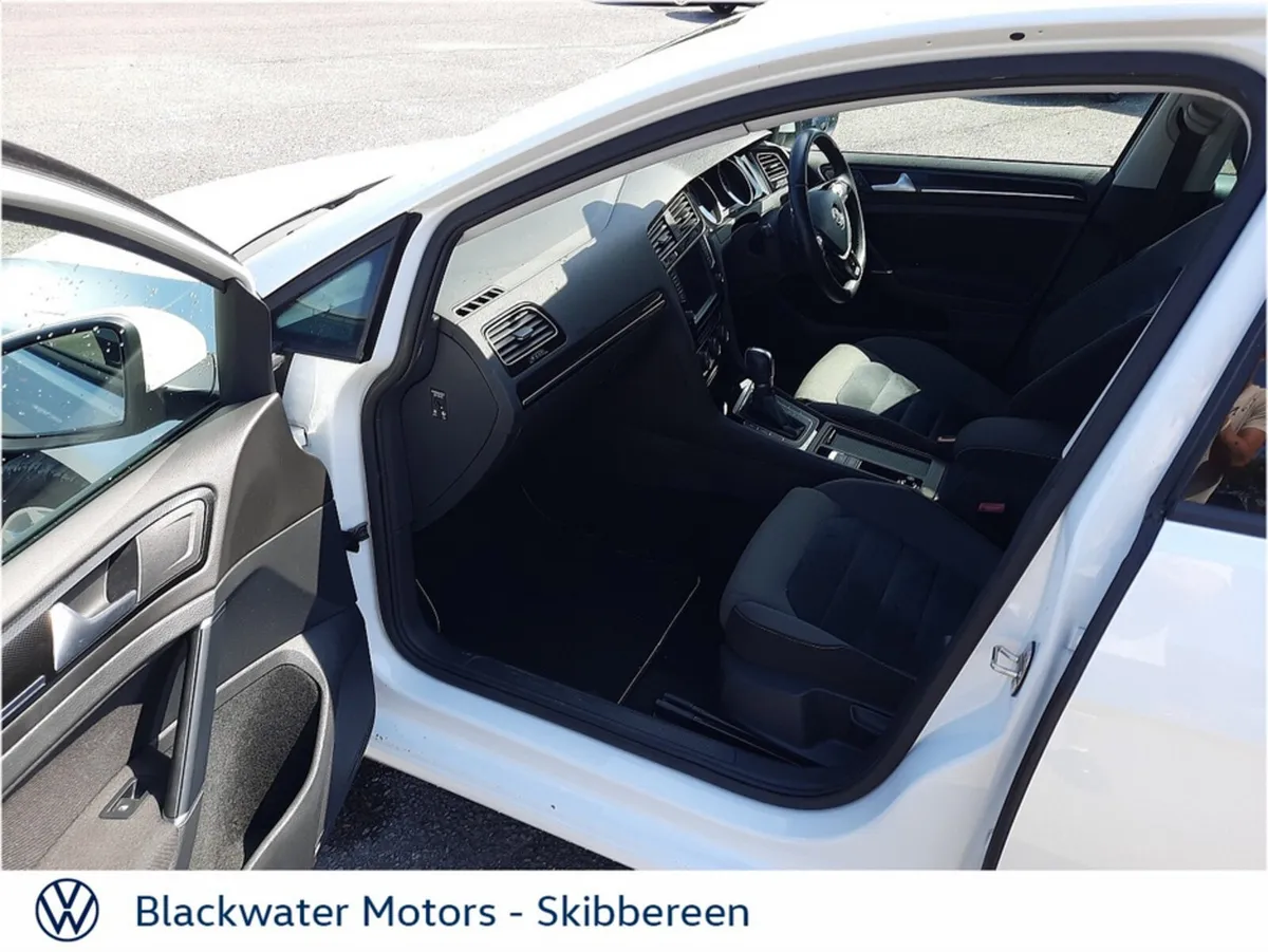Volkswagen Golf 1.4TSI 110BHP 5DR COMFORTLINE AUTO - Image 4