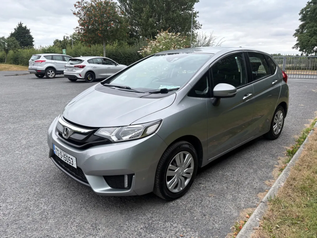 Honda Jazz 1.3 I VTEC SE 5DR - Image 2