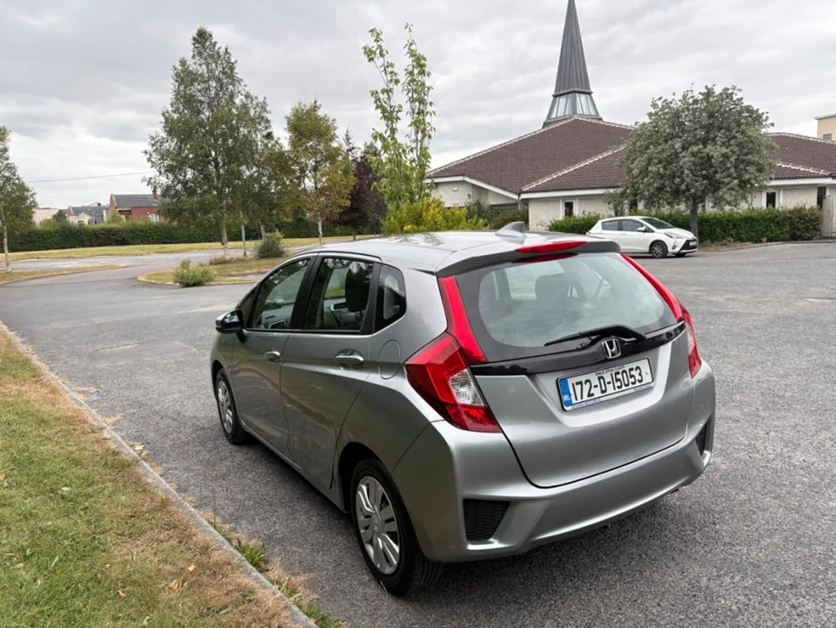 Honda Jazz 1.3 I VTEC SE 5DR - Image 4