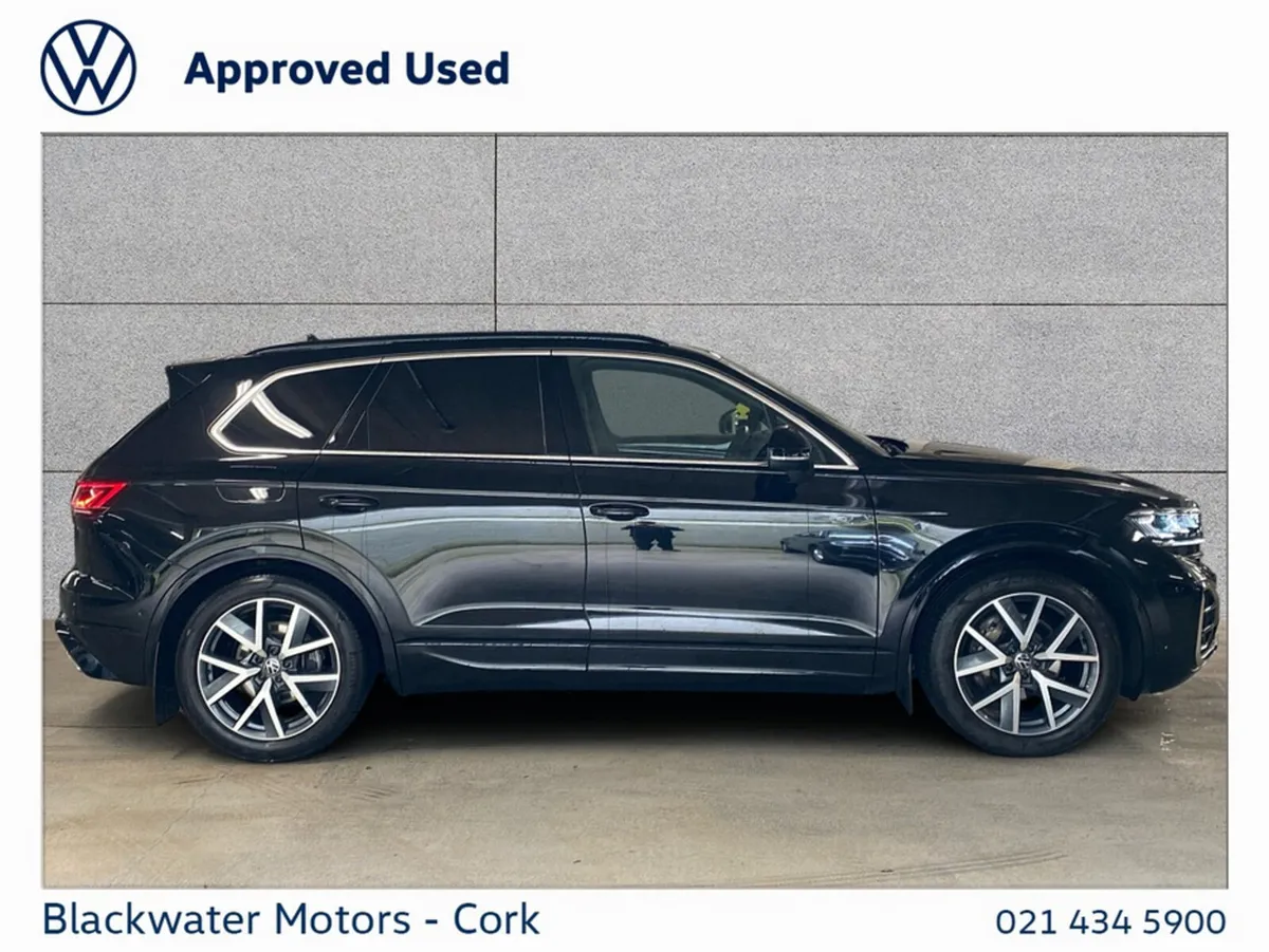 Volkswagen Touareg 3.0TDI 231BHP R-LINE 4-MOTION A - Image 6