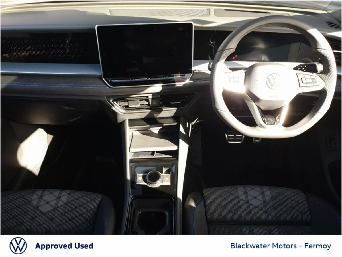 Volkswagen Tayron 2.0TDI 150BHP EDIITON 75 AUTOMAT - Image 2