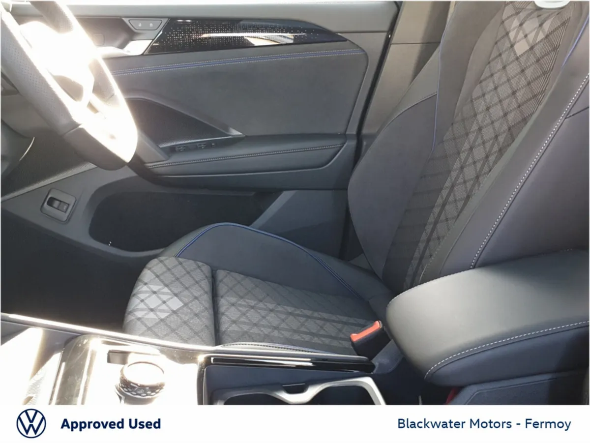 Volkswagen Tayron 2.0TDI 150BHP EDIITON 75 AUTOMAT - Image 4