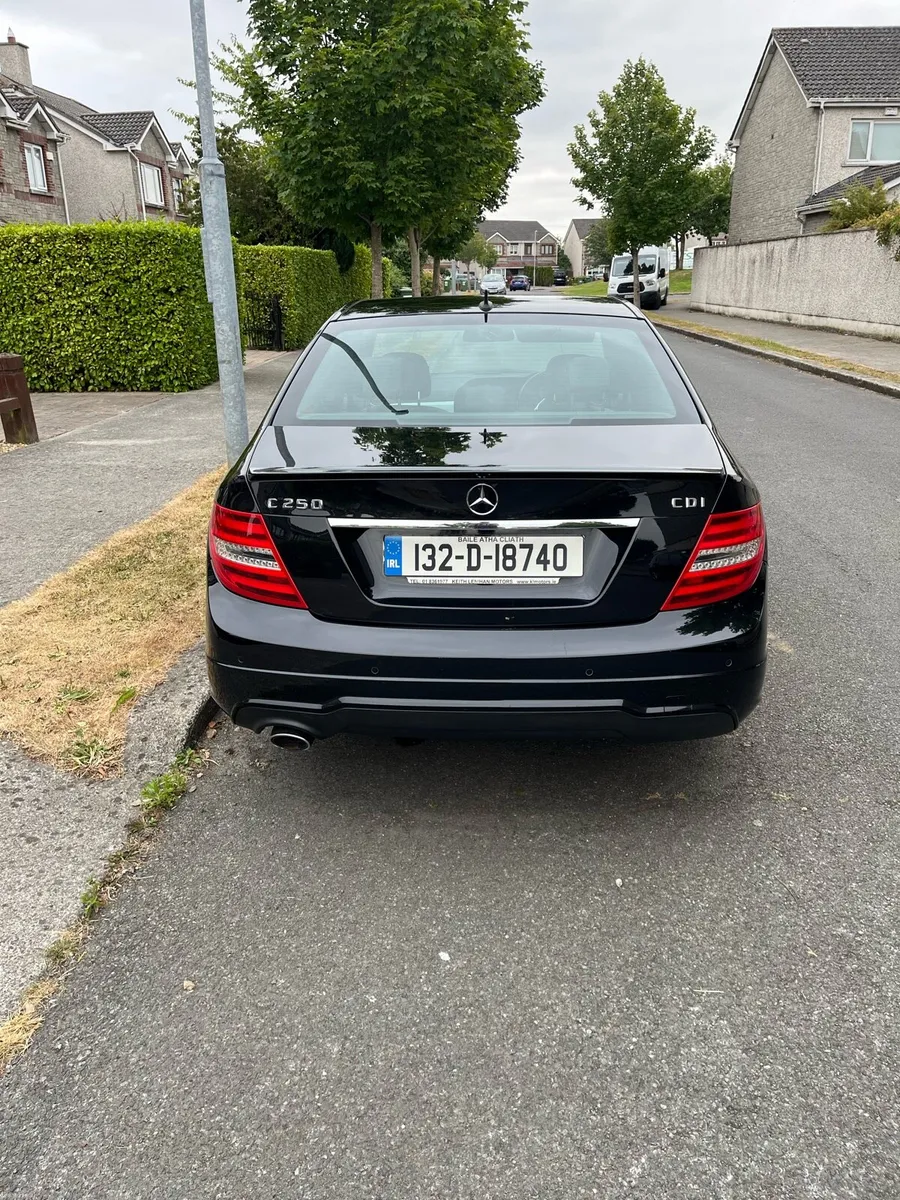 Mercedes - Image 6