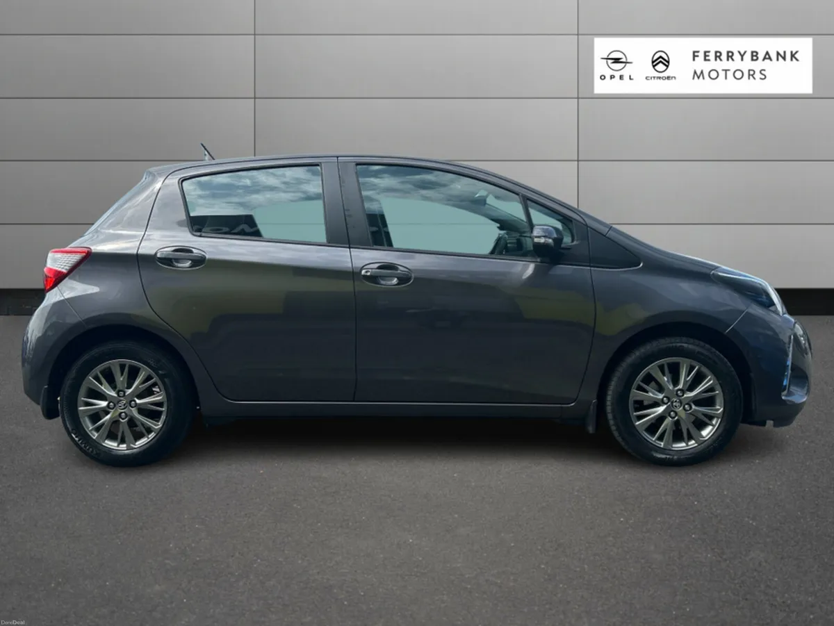 Toyota Yaris 1.0 LUNA 4DR - Image 4