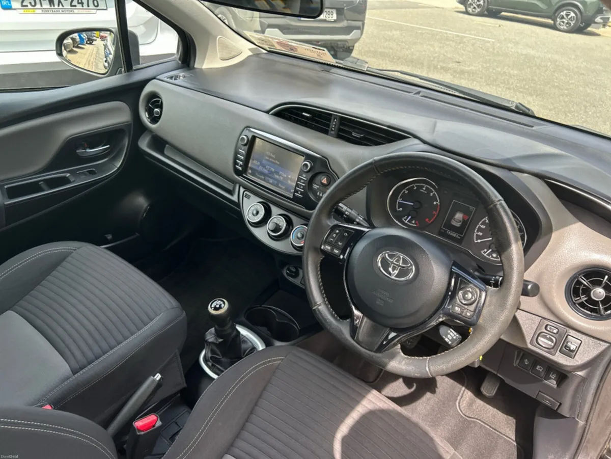 Toyota Yaris 1.0 LUNA 4DR - Image 6