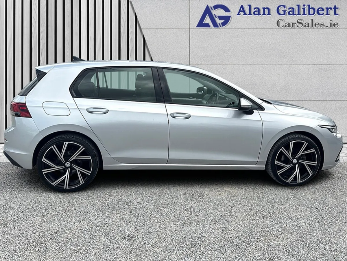 Volkswagen Golf LIFE 2.0 TDI DSG 115HP 5DR AU - Image 3