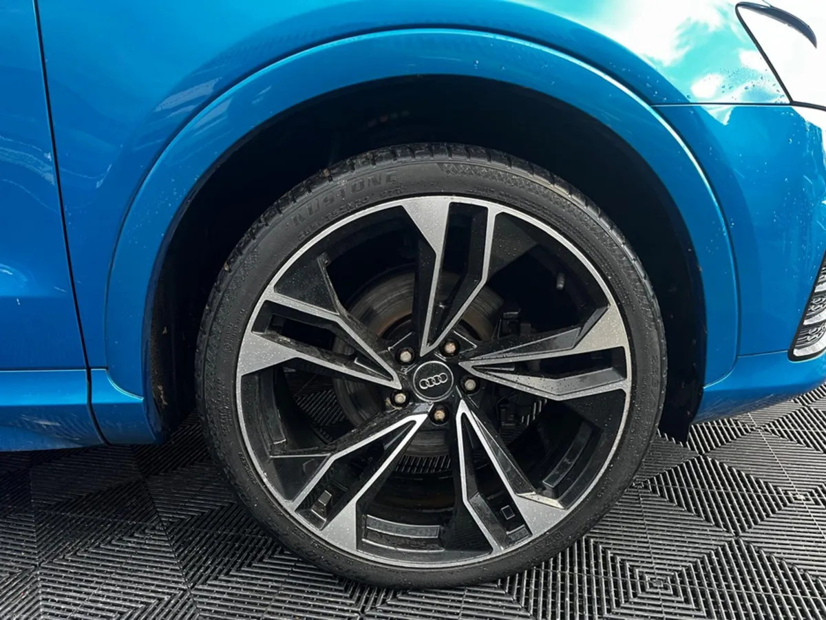 Audi Q3 Audi Q3 1.4 TFSI, S-LINE, AUTO, FULLY LOAD - Image 2