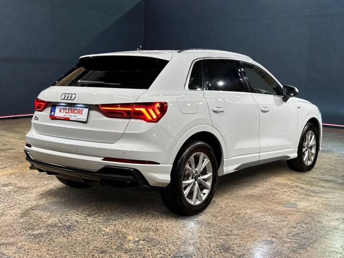 Audi Q3 1.5 TFSI S-LINE - HALF BLACK LEATHER - FAC - Image 3