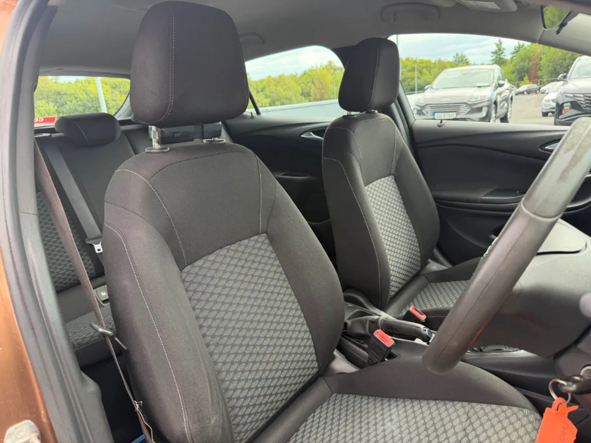 Opel Astra SC 1.0T 105PS S/S 5DR - Image 6
