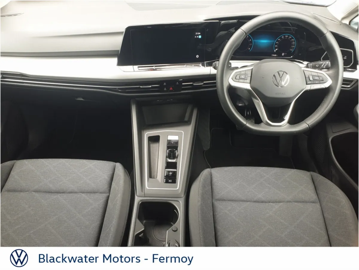 Volkswagen Golf 1.0TSI 110BHP 5DR COMFORTLINE AUTO - Image 2