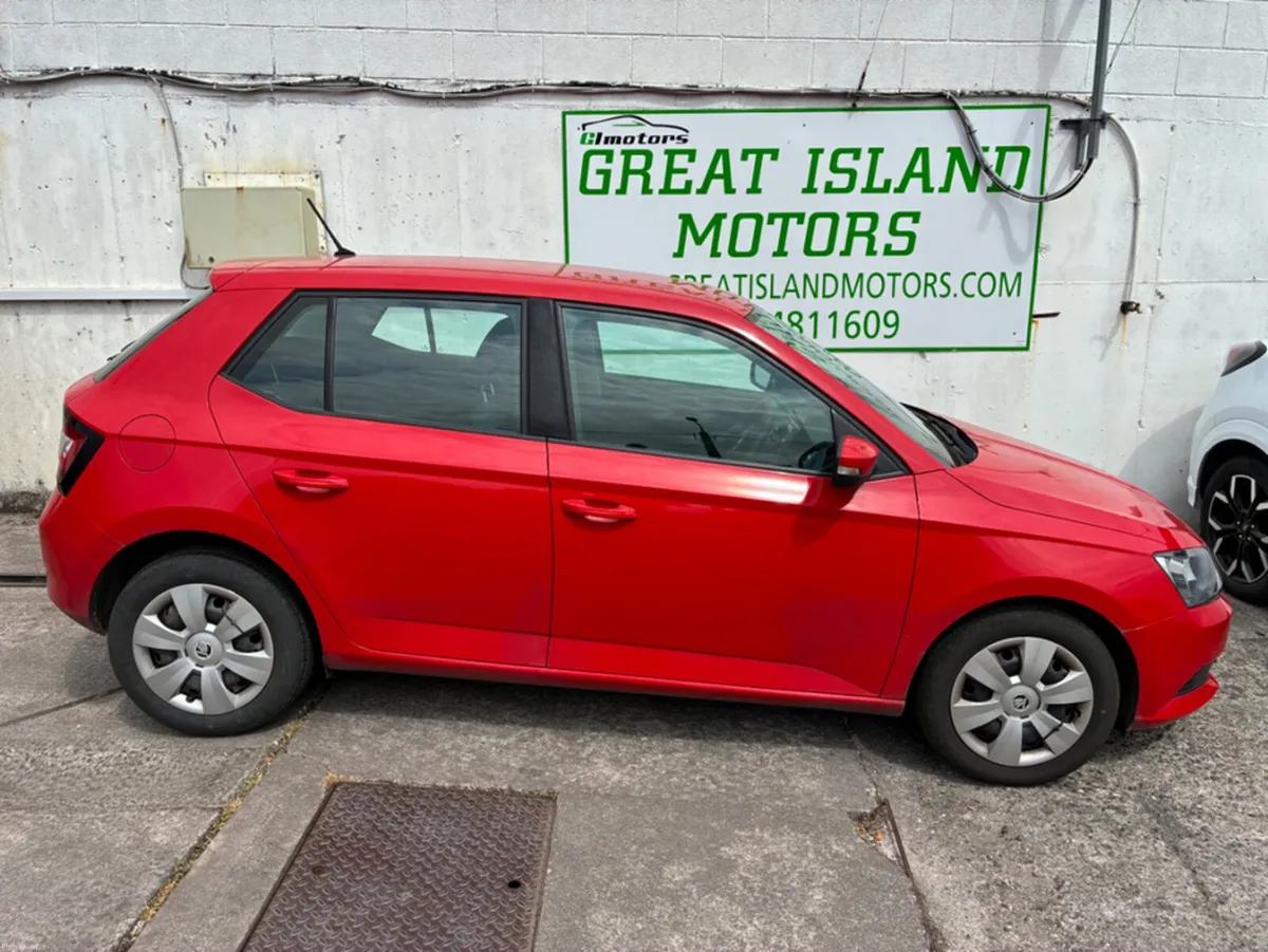Skoda Fabia 1.0 MPI S 60PS 5DR - Image 5
