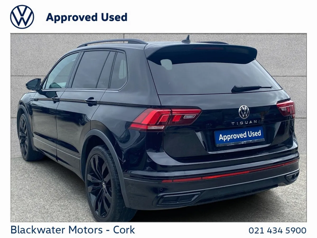 Volkswagen Tiguan 2.0TDI 150BHP R-LINE WITH REAR V - Image 3