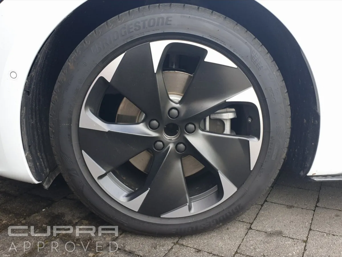 Cupra Born E-BOOST 59KWH 231BHP AUTOMATIC - Image 6