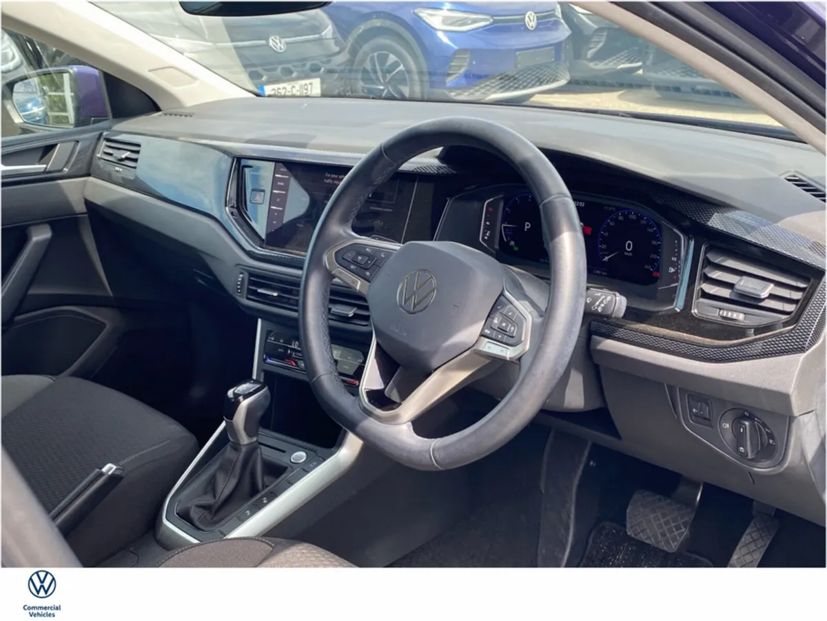 Volkswagen Polo 1.0TSI 95BHP 5DR TRENDLINE AUTOMAT - Image 2